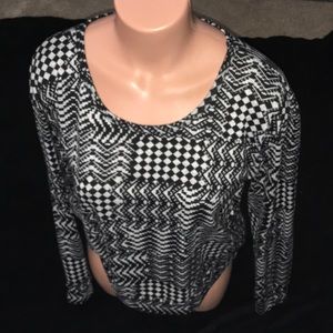 H.I.P. Crop geometric sweater Medium black & gray